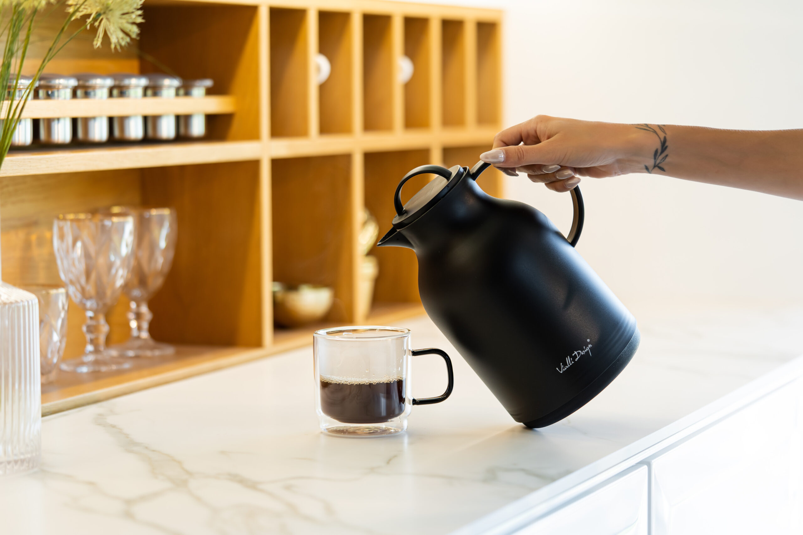 TERMOS ZE SZKLANYM WKŁADEM 1L czarny - obrazek 4